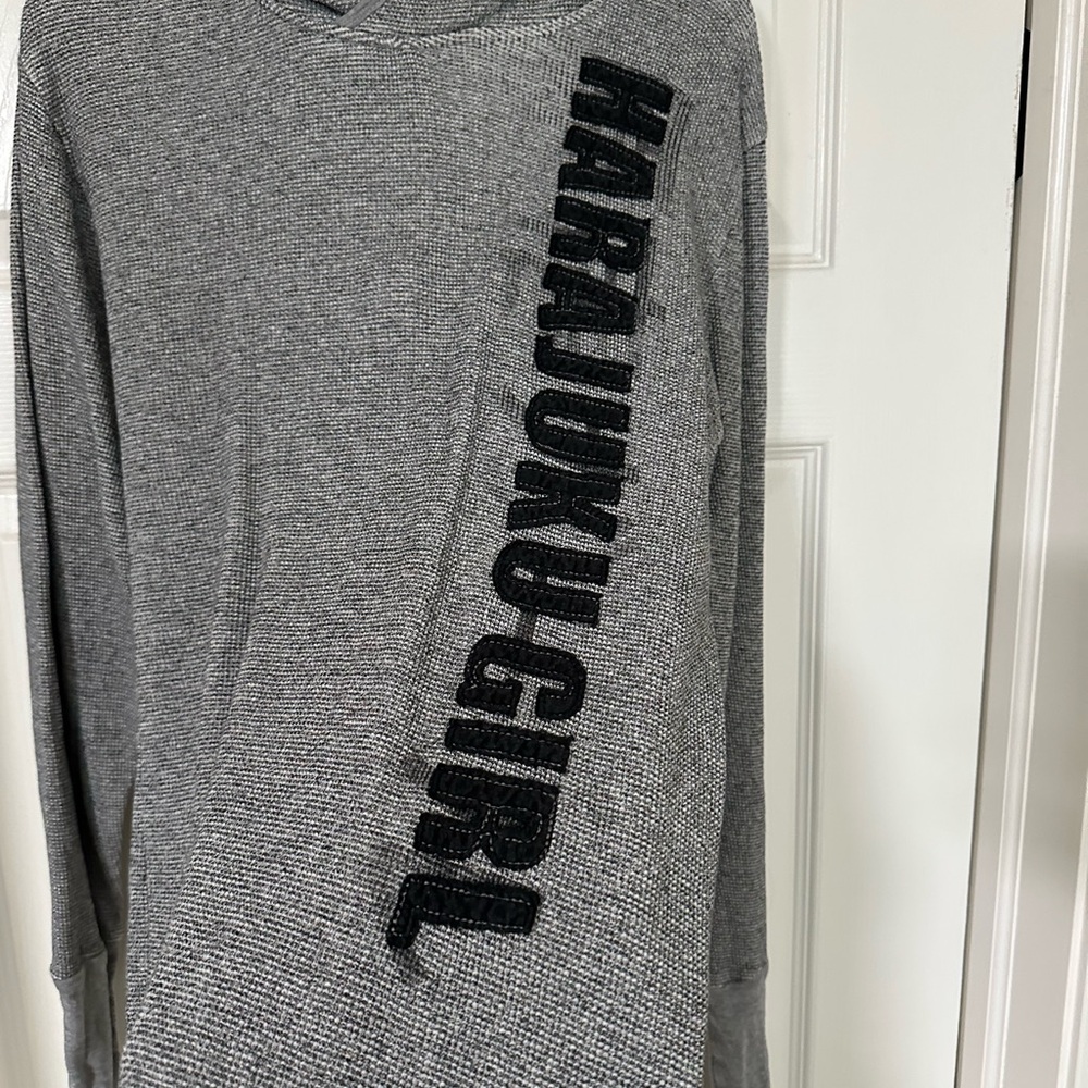 Harajuku Lovers Gray Waffle Hoodie Sz M - Picture 2 of 10